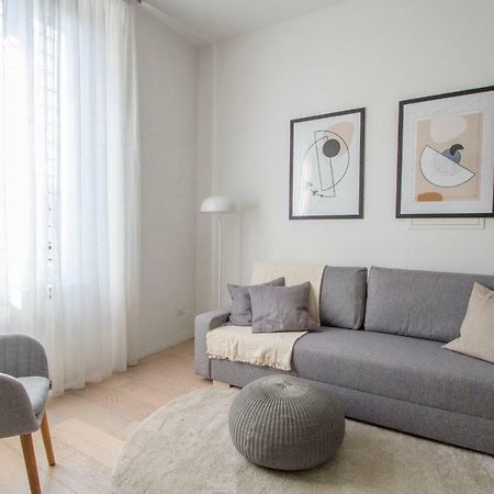 Luxury And Spacious Apartment ميلان المظهر الخارجي الصورة