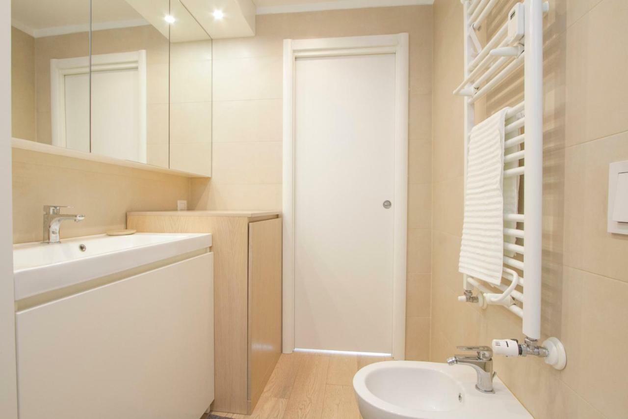 Luxury And Spacious Apartment ميلان المظهر الخارجي الصورة