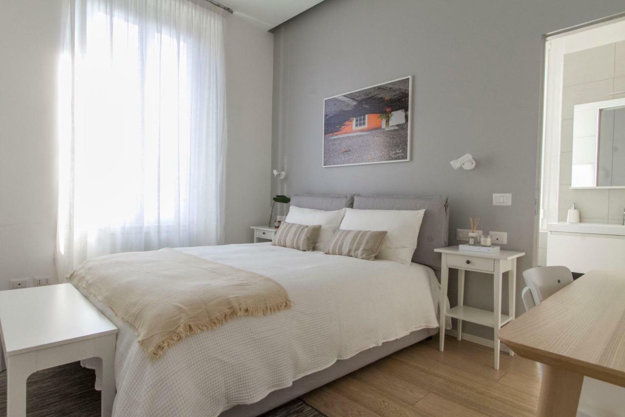 Luxury And Spacious Apartment ميلان المظهر الخارجي الصورة