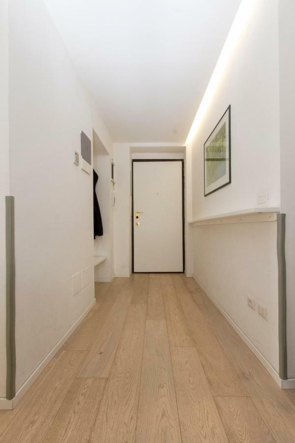 Luxury And Spacious Apartment ميلان المظهر الخارجي الصورة