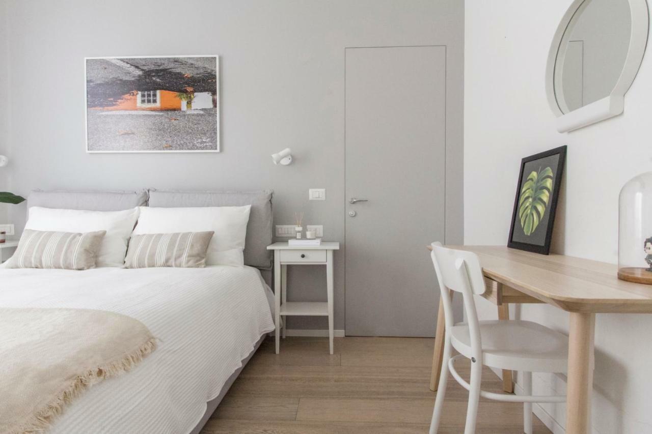 Luxury And Spacious Apartment ميلان المظهر الخارجي الصورة
