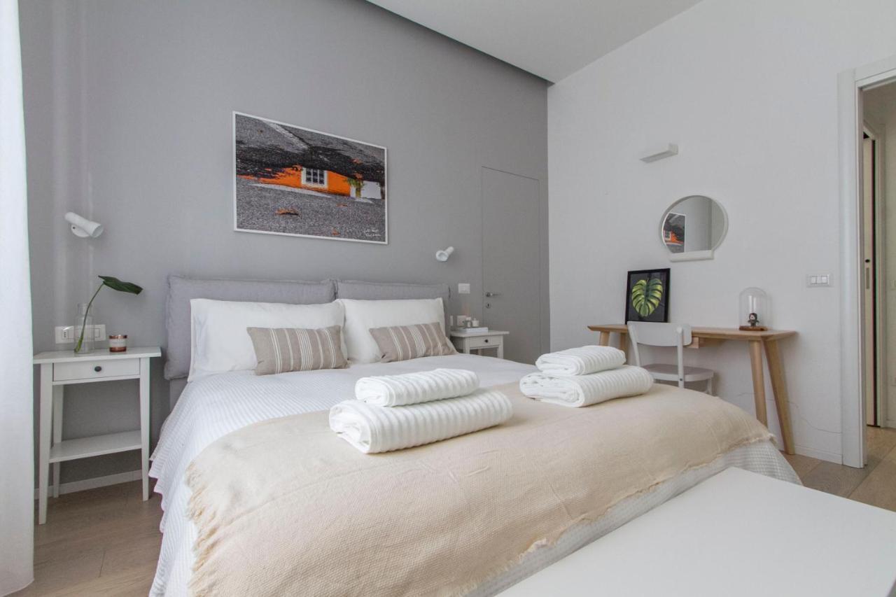 Luxury And Spacious Apartment ميلان المظهر الخارجي الصورة